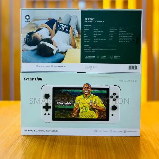 Handheld Retro Video Game Console Screen Built-in 2000 Games in Dar es Salaam, Tanzania