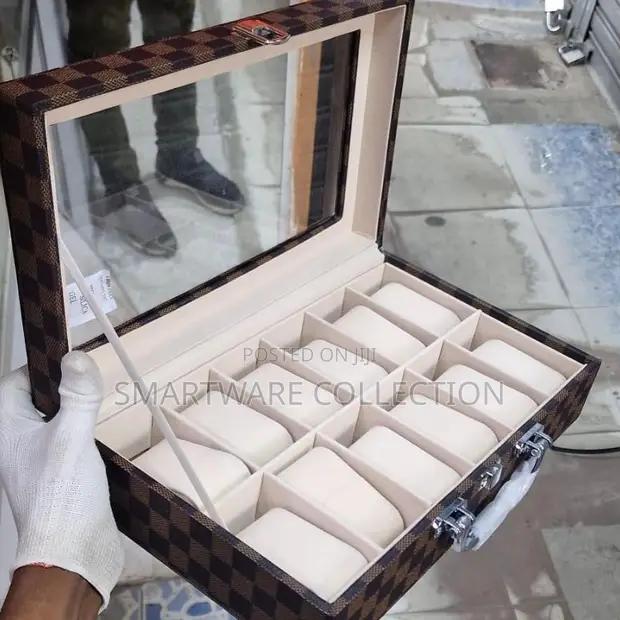 12 Men Watch Storage Box Watch Storage Box Faux Case in Dar es Salaam, Tanzania