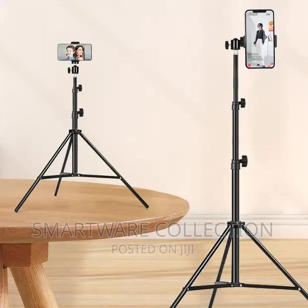 Phone Tripod Selfie Stick Tripod, Wireless Remote Control in Dar es Salaam, Tanzania