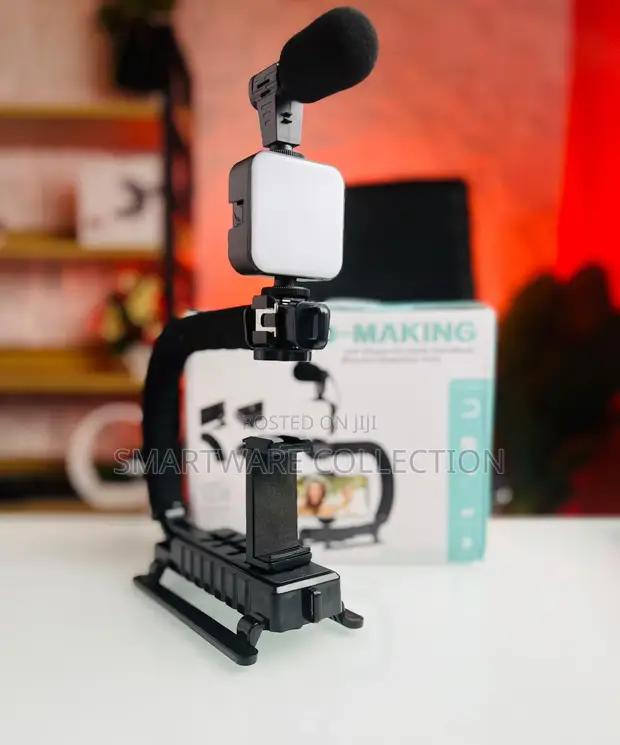 Tripod Stand Led Light Phone Holder Clip For Making Videos in Dar es Salaam, Tanzania