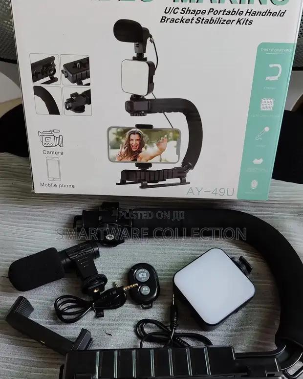 Vlogging Kit With Light And Microphone Pistol Grip Tripod in Dar es Salaam, Tanzania