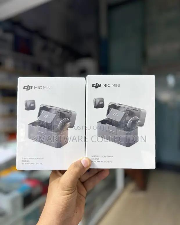 3 In 1 Lavalier Mini Microphone For iPhone Android Camera in Dar es Salaam, Tanzania