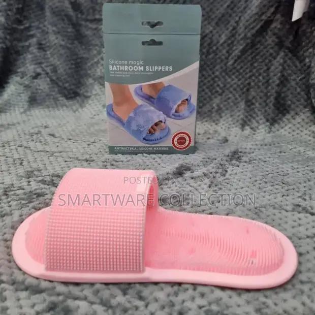 Foot Scrubber And Massager – Non-slip Foot Washing Slippers in Dar es Salaam, Tanzania