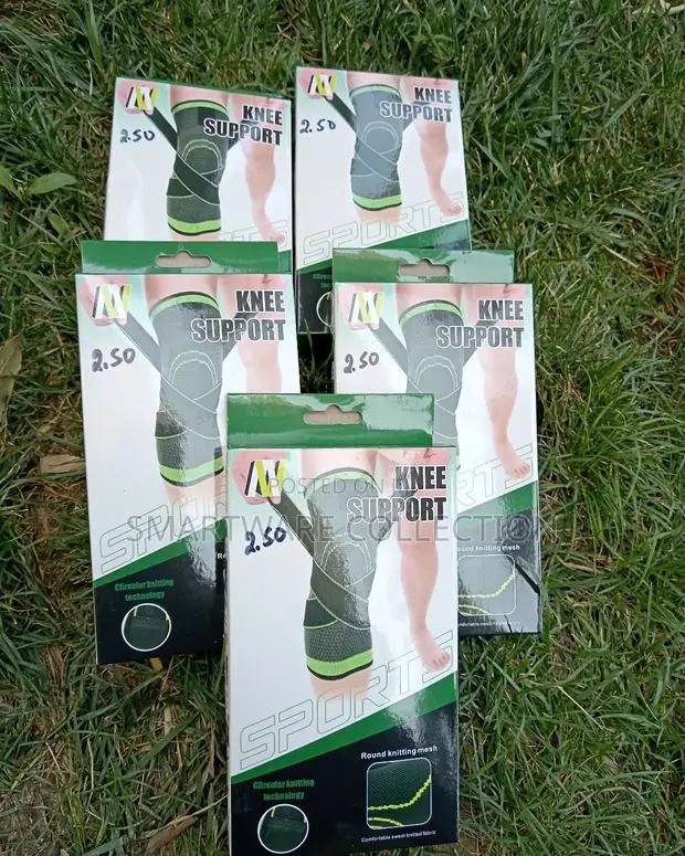 Knee Brace – Compression For Men And Women – Green in Dar es Salaam, Tanzania