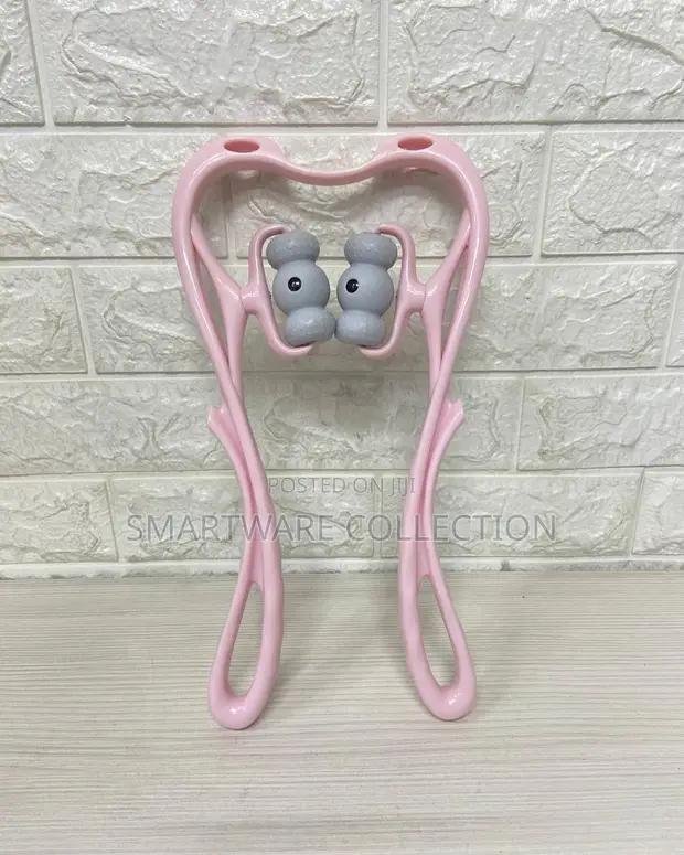 Massager For Pain Relief Deep Tissue Shoulder Massager Tool in Dar es Salaam, Tanzania