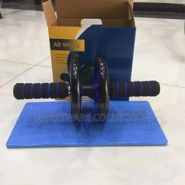 Muscle Trainer Ab Wheel Roller Hand Grip Knee Pad Training in Dar es Salaam, Tanzania