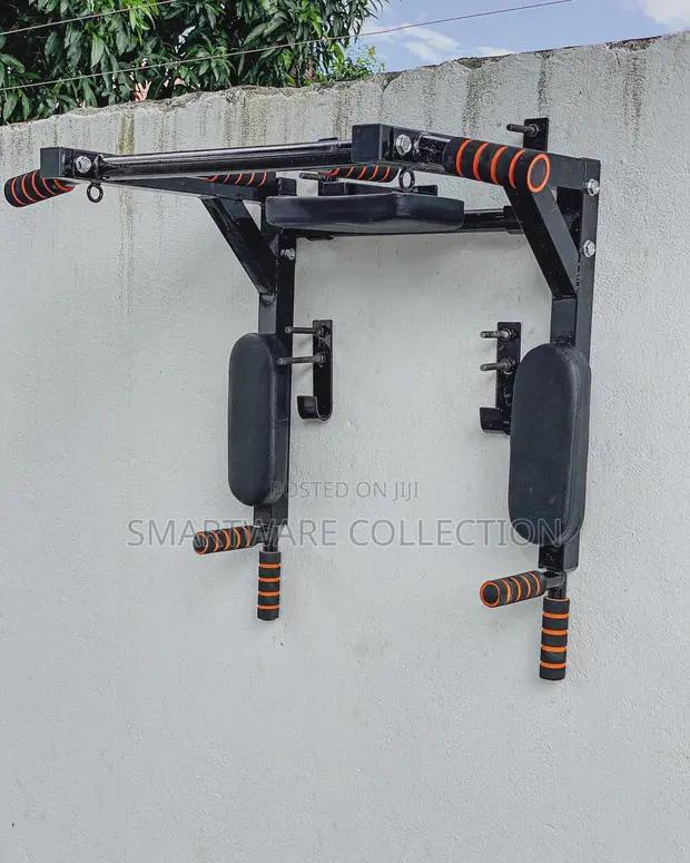 Professional Fitness Pull Up Bar For Home Fitness Equipment in Dar es Salaam, Tanzania