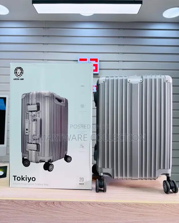 Premium Suitcase – 8 Spinning Wheels – Built-in Tsa Lock in Dar es Salaam, Tanzania