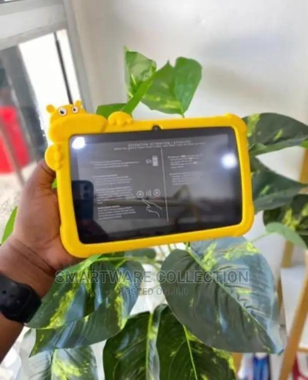 New Atouch A105 Max 128 GB Black in Dar es Salaam, Tanzania