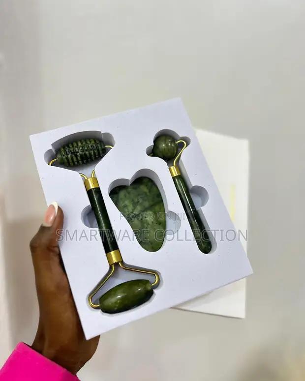 Jade Roller For Face – Face Massager Skin Care Tools in Dar es Salaam, Tanzania