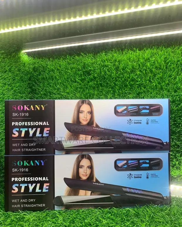 Portable Ceramic Hair Straightening Iron 450 °F Fast Heating in Dar es Salaam, Tanzania