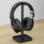 Black Metal Headphone Stand With Storage Tray Base Desktop in Dar es Salaam, Tanzania