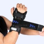 Wrist Brace Support Splint Adjustable Strap Carpal Tunnel in Dar es Salaam, Tanzania