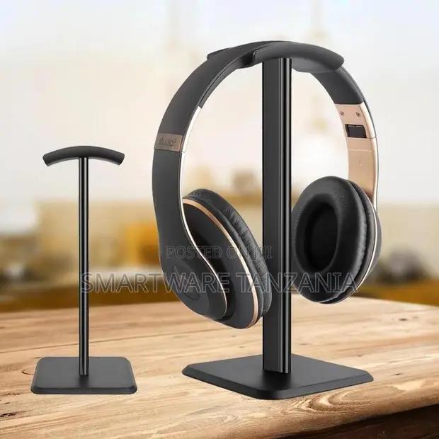 Black Aluminum Headphone Stand Hanger Desk Holder Universal in Dar es Salaam, Tanzania