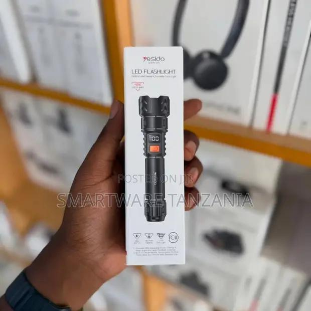 Yesido Led Flashlight 4w Rechargeable Zoom Torch Display in Dar es Salaam, Tanzania