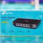 Tp-link Tl-sg1005d 5-port Gigabit Desktop Switch Plug And Play in Dar es Salaam, Tanzania