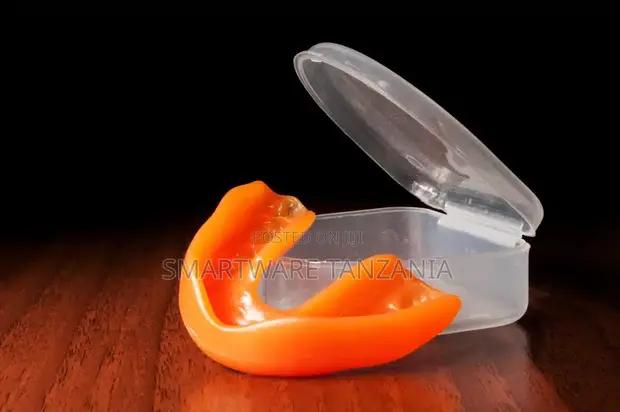 Orange Boil and Bite Sports Mouthguard With Clear Hinged Carry Case in Dar es Salaam, Tanzania