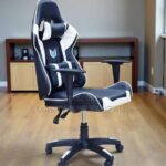 High Back Gaming Chair Black White Pu Leather Recliner Seat in Dar es Salaam, Tanzania