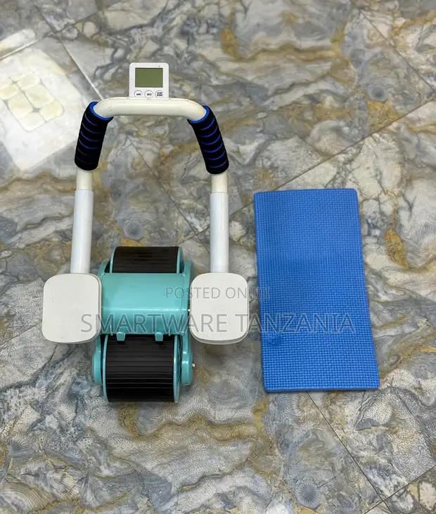 Ab Wheel Roller With Digital Timer And Blue Knee Pad Set in Dar es Salaam, Tanzania