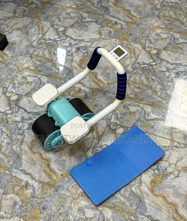 Ab Roller With Timer Display And Knee Mat For Core Gains in Dar es Salaam, Tanzania