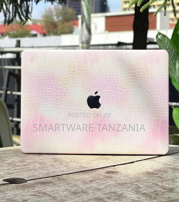 Macbook Case Pink Crocodile Skin Texture Pastel Cover in Dar es Salaam, Tanzania