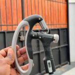 Hand Grips Strengthener Forearm Strengthener Hand Gripper With Counter in Dar es Salaam, Tanzania